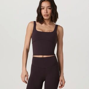 Vuori All The Form Support Tank Raisin